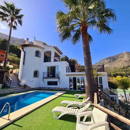 Casa Guadalest Mountain & Sea View Retreat *