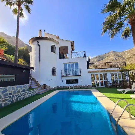 Casa Guadalest Mountain & Sea View Retreat * Callosa de Ensarriá